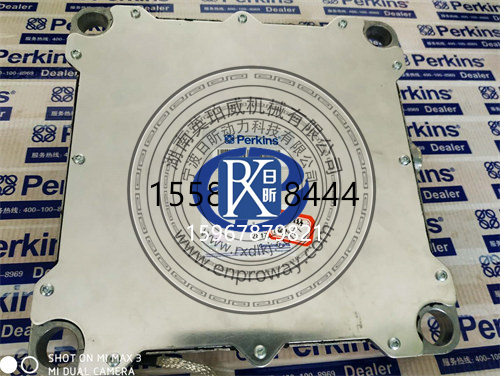 探秘C4.4珀金斯1104D-E44TA发动机电脑板T435124，工业动力的智慧大脑